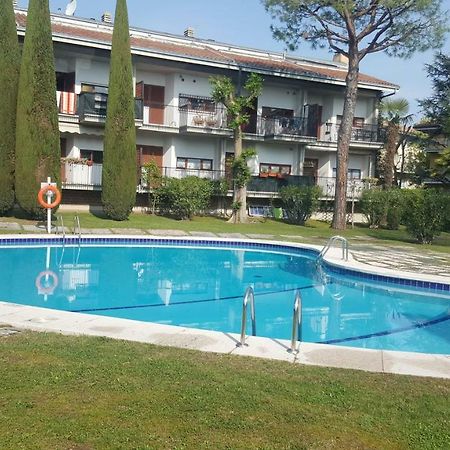 Lucky Apartment 2 סירמיונה מראה חיצוני תמונה